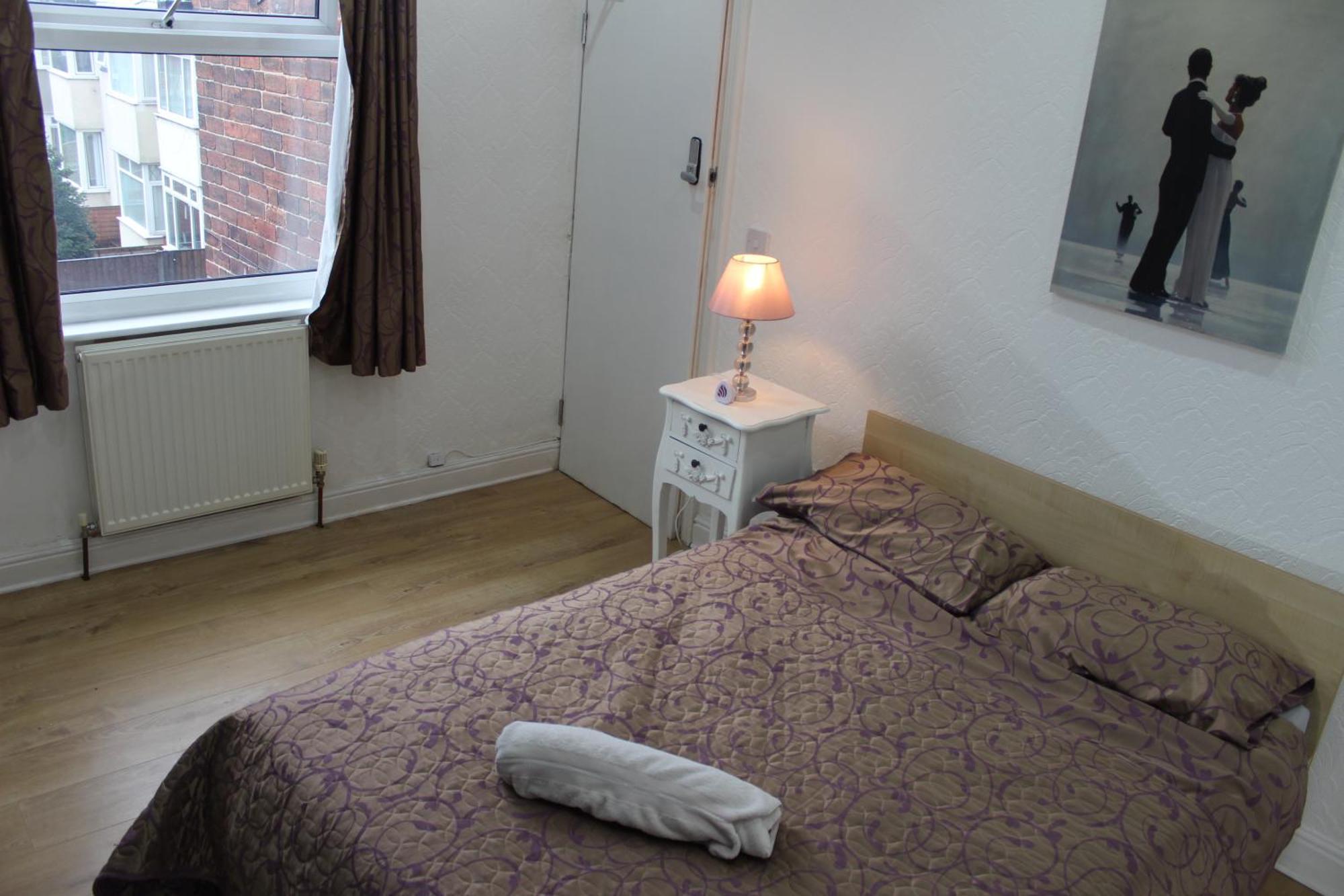 Mother-In-Law Guest House Hotel Leeds Leeds  Kültér fotó