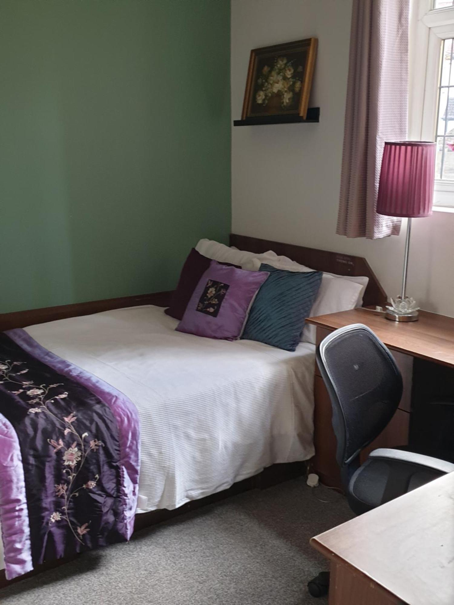 Mother-In-Law Guest House Hotel Leeds Leeds  Kültér fotó